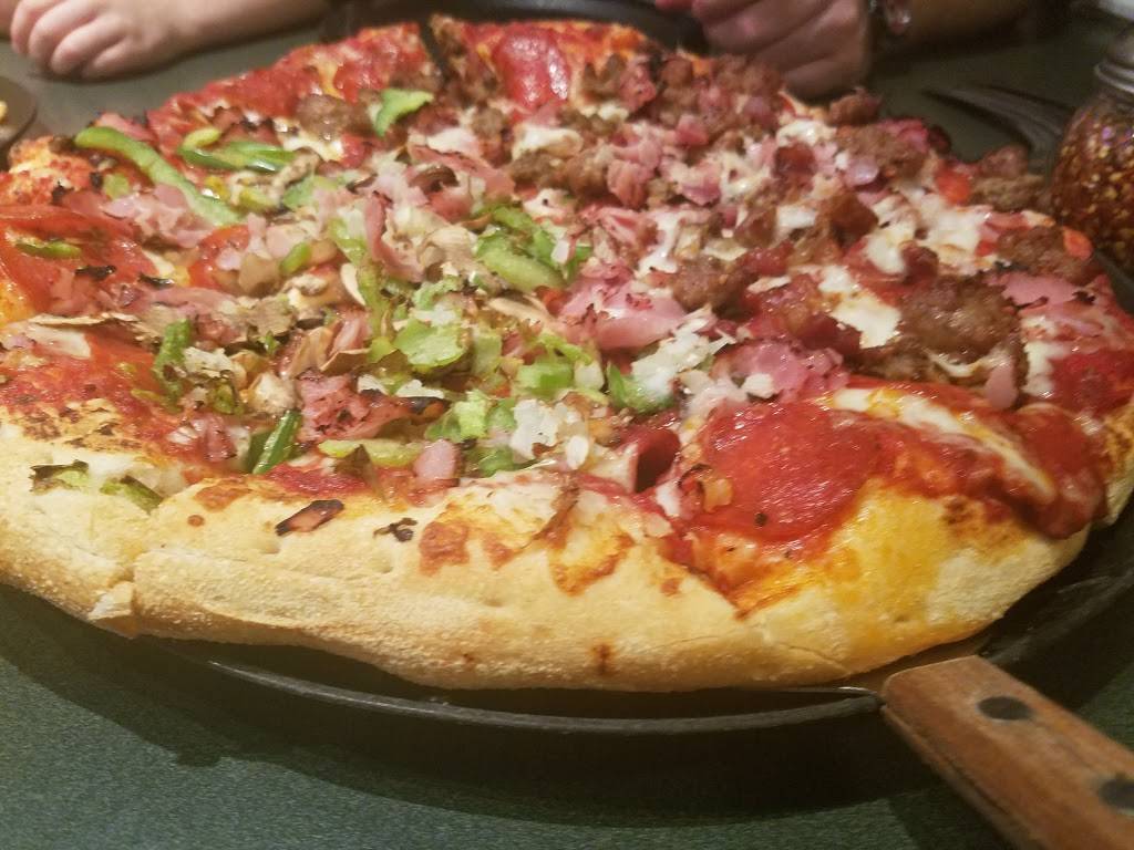 Barros Pizza | restaurant | 950 East Riggs Road, Chandler, AZ 85249, USA | 4808952555 OR +1 480-895-2555