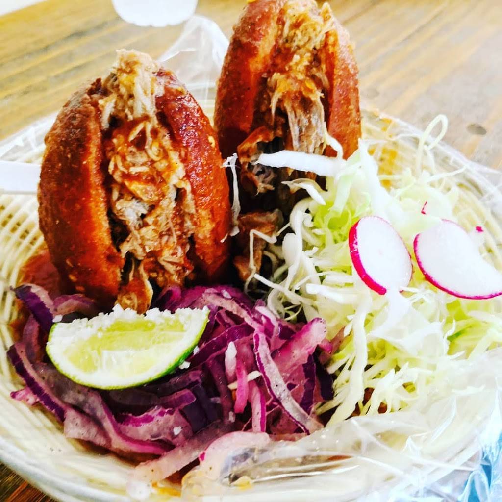 RO-HO Pork & Bread | restaurant | 8617 N New Braunfels Ave, San Antonio, TX 78217, USA | 2108003487 OR +1 210-800-3487