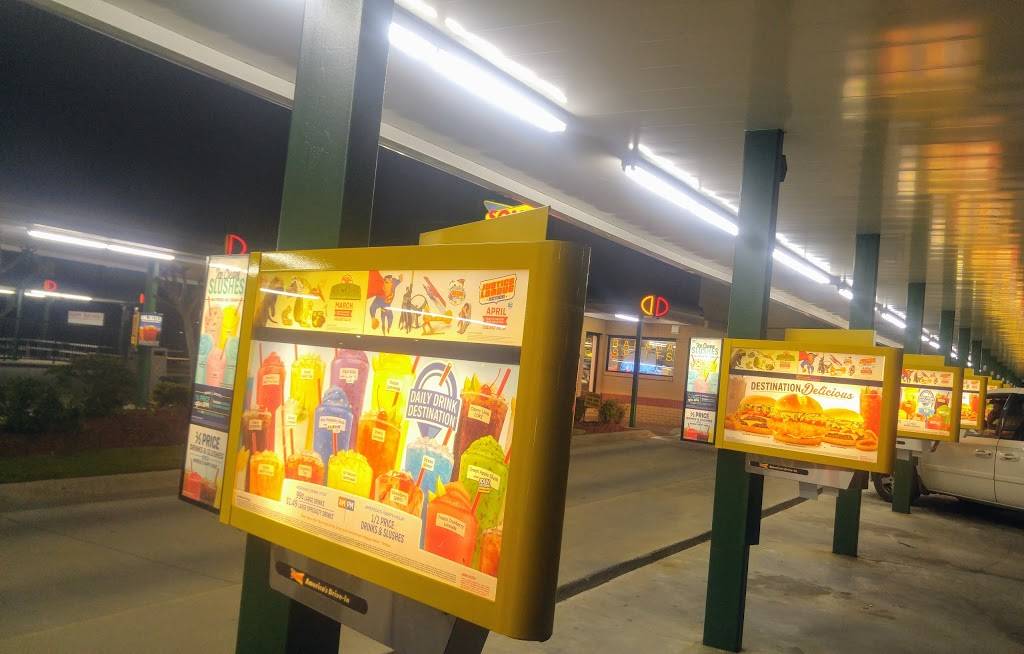 Sonic Drive-In | restaurant | 404 N Berkeley Blvd, Goldsboro, NC 27530, USA | 9197513323 OR +1 919-751-3323