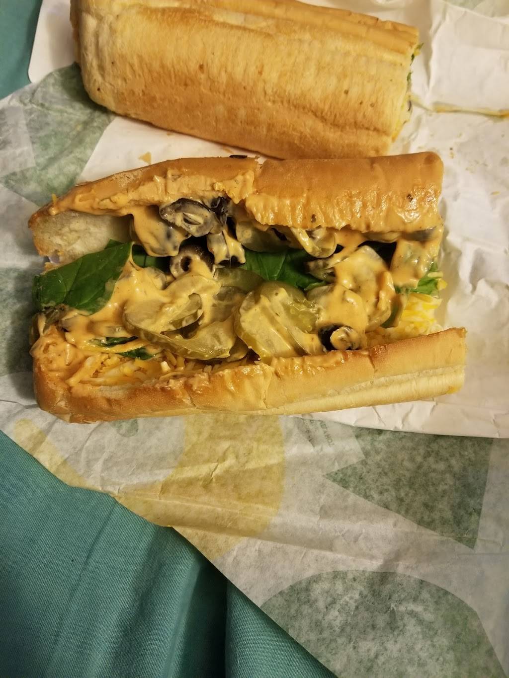 Subway | meal takeaway | 9305 E Gregory Blvd, Raytown, MO 64133, USA | 8163534930 OR +1 816-353-4930