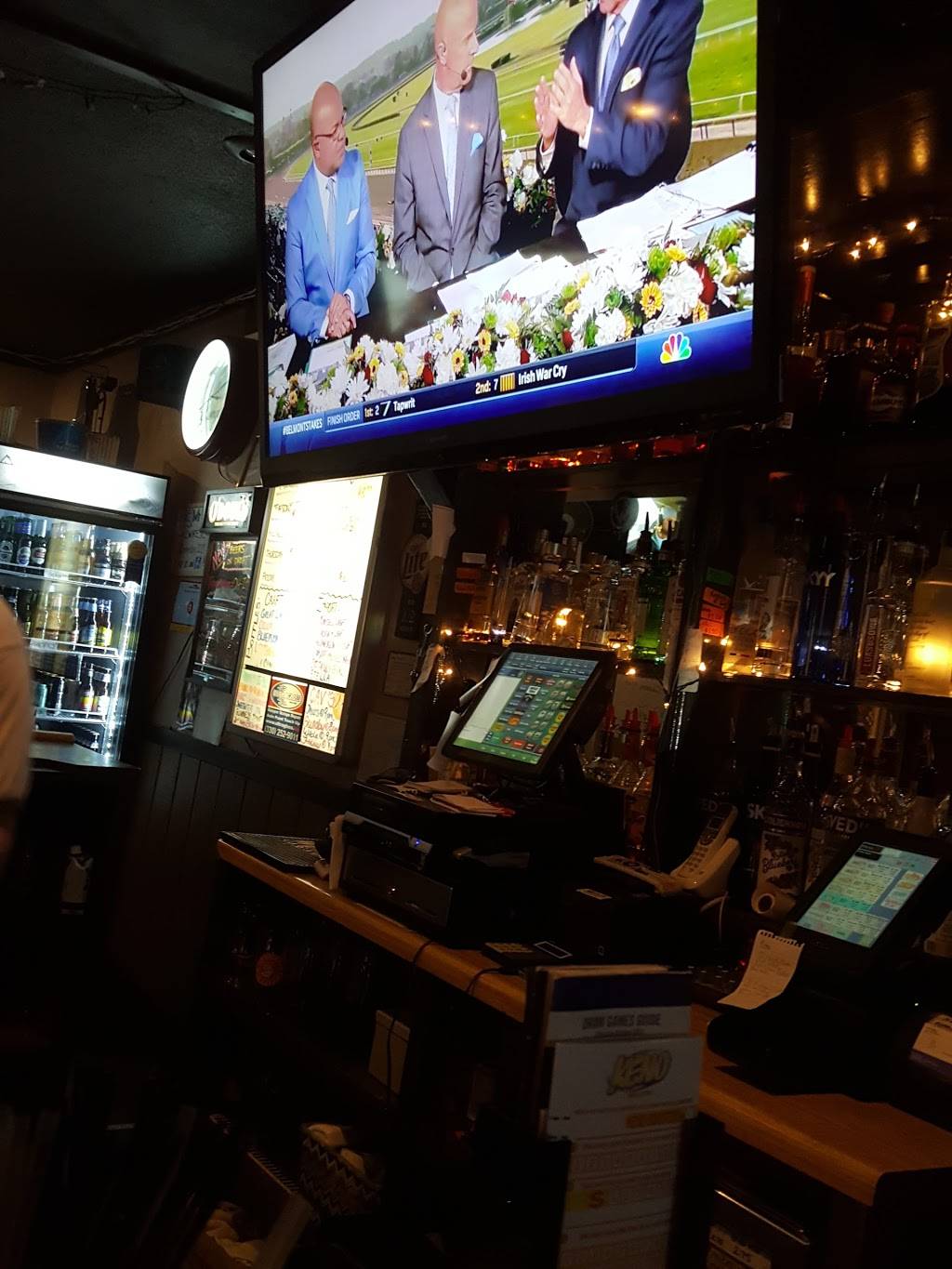 Dantes Gameday Grille | restaurant | 1019 N Main St, Akron, OH 44310, USA | 3309228344 OR +1 330-922-8344