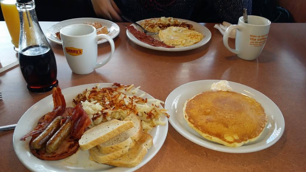 Dennys | restaurant | 4024 Vestal Pkwy E, Vestal, NY 13850, USA | 6077989660 OR +1 607-798-9660