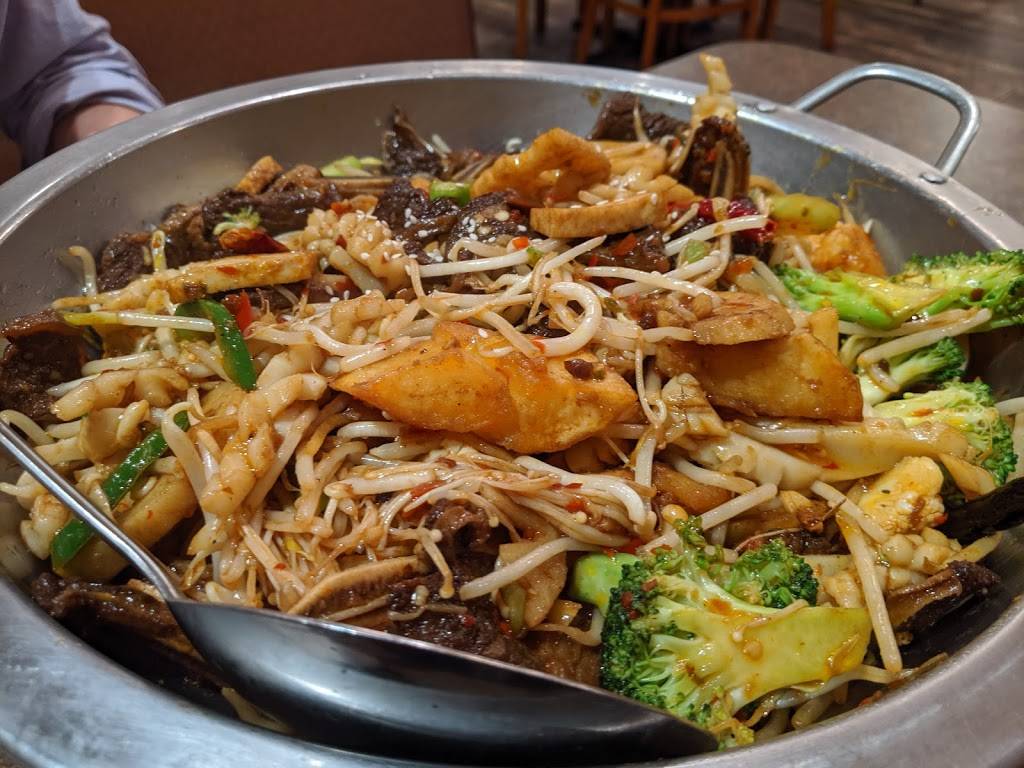 Sizzling Gourmet | restaurant | 19541 Richwood Dr, Cupertino, CA 95014, USA | 4089825775 OR +1 408-982-5775