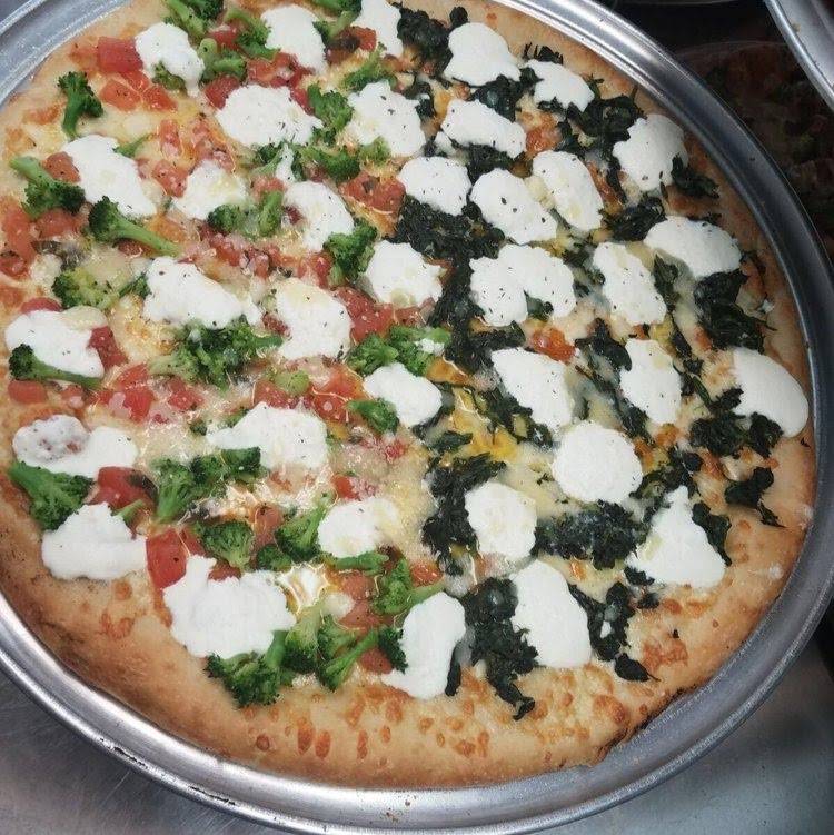 Bravo Pizzeria & Restaurant | restaurant | 69-26 Main St, Flushing, NY 11367, USA | 7182610196 OR +1 718-261-0196