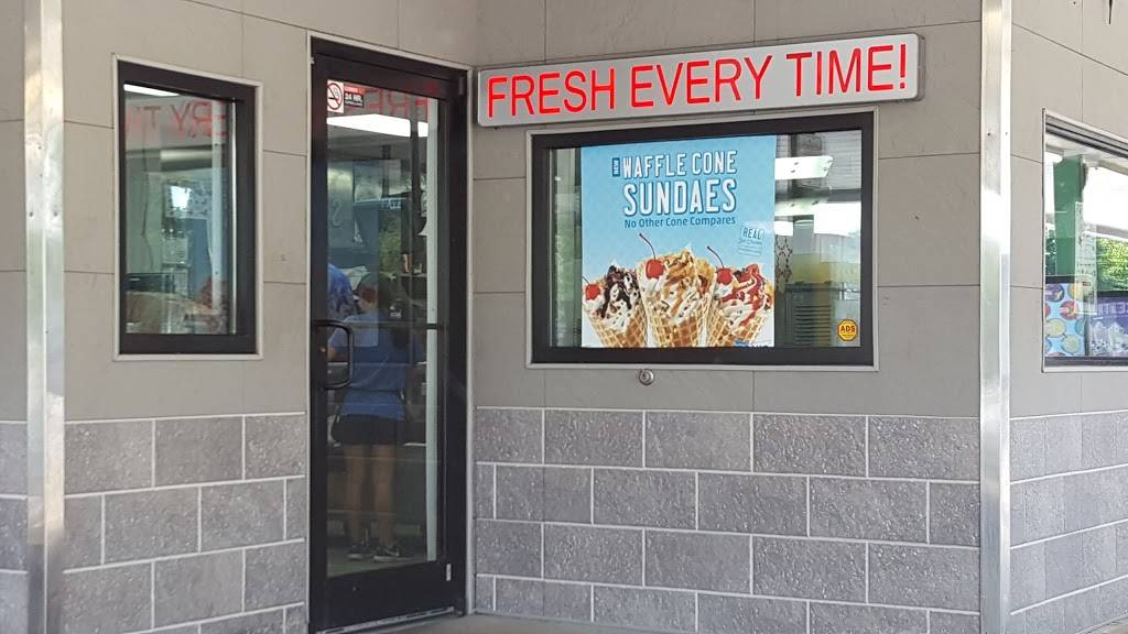 Sonic Drive-In | restaurant | 401 Hillsboro Rd, Franklin, TN 37064, USA | 6157911300 OR +1 615-791-1300