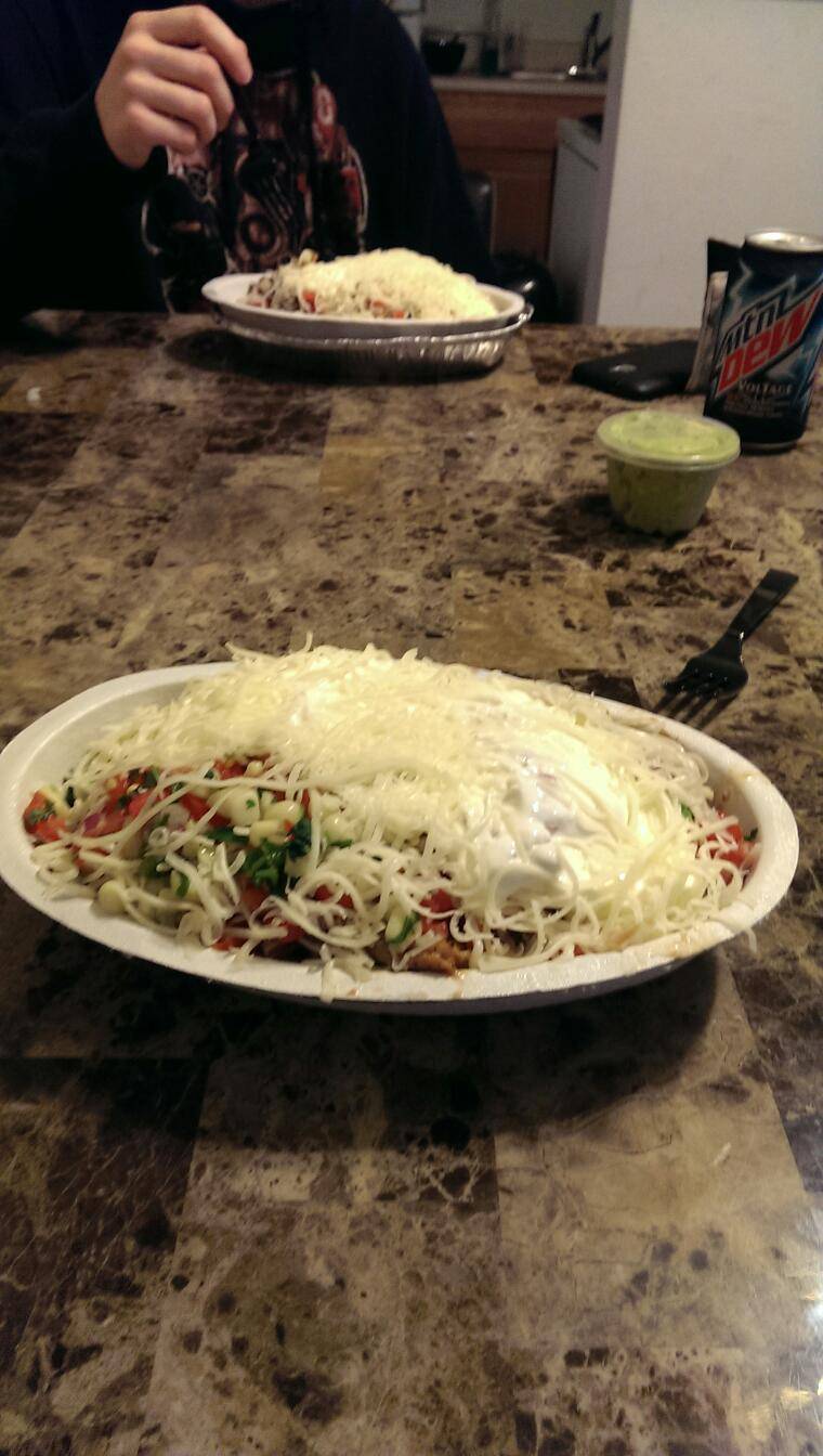 Chipotle Mexican Grill | restaurant | 17999 Bagley Rd, Middleburg Heights, OH 44130, USA | 4402435041 OR +1 440-243-5041