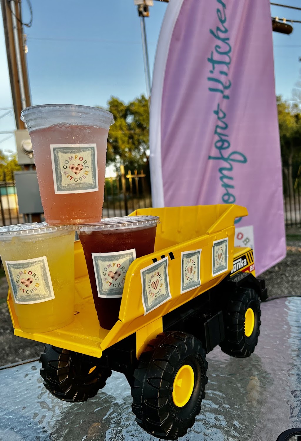 Comfort Kitchen | restaurant | 2311 Winbern St, Houston, TX 77004, USA | 6467172075 OR +1 646-717-2075