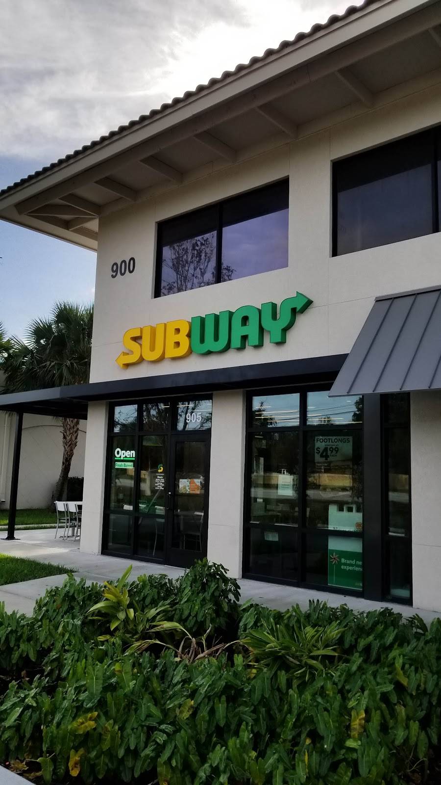 Subway | restaurant | 900 Linton Blvd, Delray Beach, FL 33444, USA | 5613307442 OR +1 561-330-7442