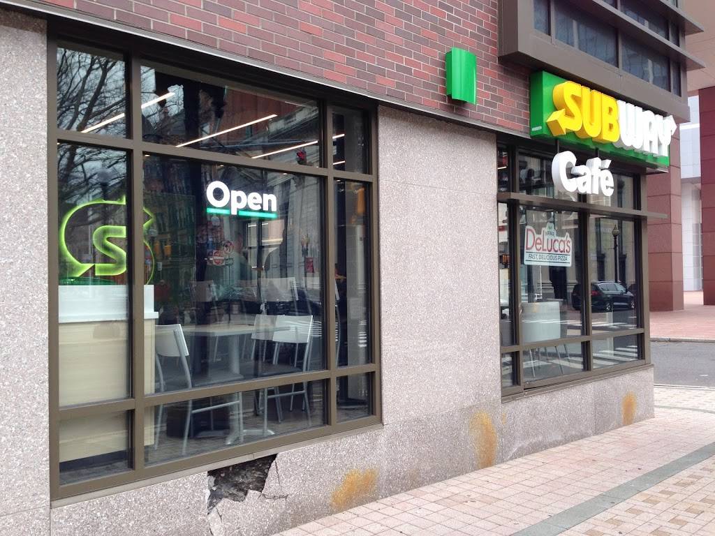 Subway | meal takeaway | 930 Main St, Bridgeport, CT 06604, USA | 2035720151 OR +1 203-572-0151