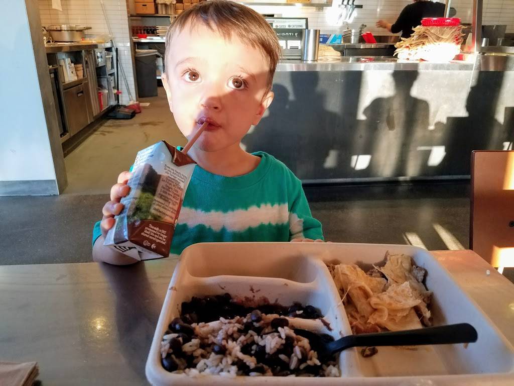 Chipotle Mexican Grill | restaurant | 5194 Commons Dr Ste 101, Rocklin, CA 95677, USA | 9163037002 OR +1 916-303-7002