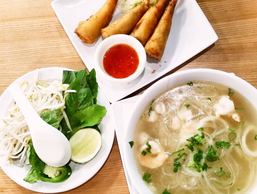 Vs Authentic Vietnamese Cuisine | restaurant | 920 N State of Franklin Rd #530, Johnson City, TN 37604, USA | 4232023981 OR +1 423-202-3981