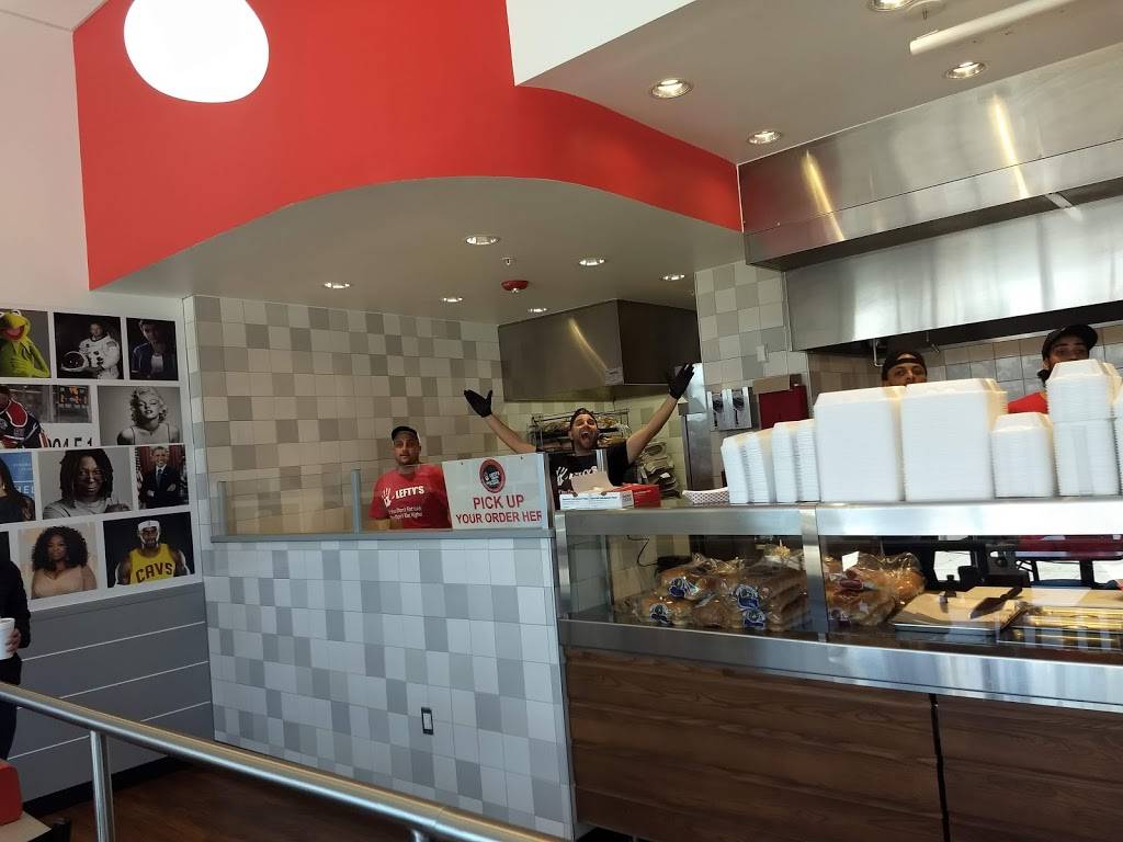 Leftys Famous Cheese Steak & Hoagies Grill | restaurant | 26587 Evergreen Rd, Southfield, MI 48076, USA | 2483277737 OR +1 248-327-7737