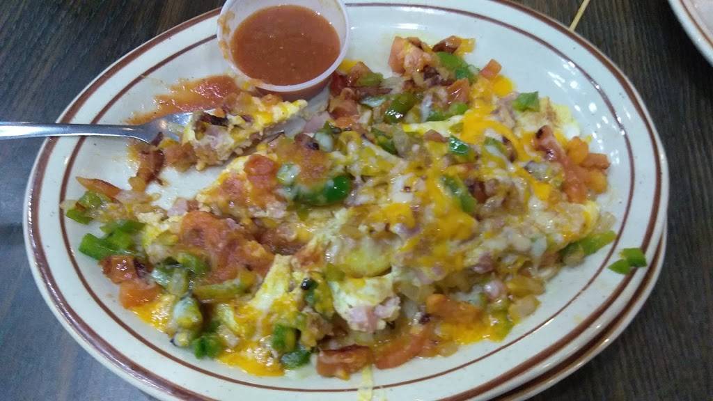 R&K Cafe II | restaurant | 103 N Waco St, Hillsboro, TX 76645, USA | 2542835240 OR +1 254-283-5240