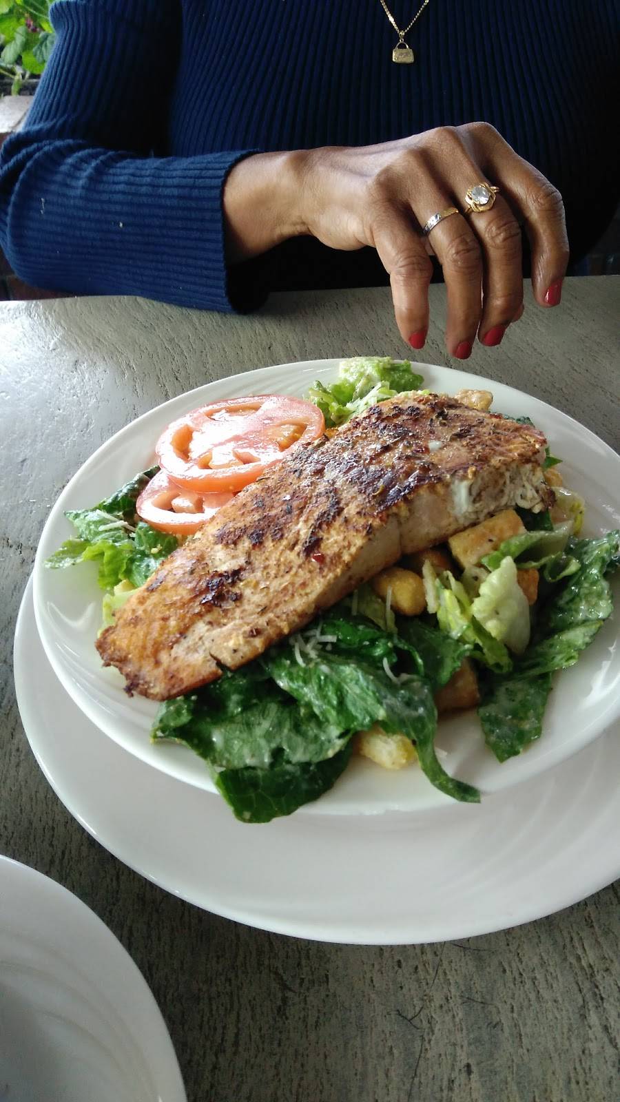 Hofs Hut Restaurant & Bakery (Closed for Remodel) | bakery | 23635 Crenshaw Blvd, Torrance, CA 90505, USA | 3103250470 OR +1 310-325-0470