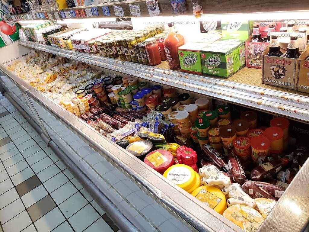 Brat Stop | restaurant | 12304 75th St, Kenosha, WI 53142, USA | 2628572011 OR +1 262-857-2011