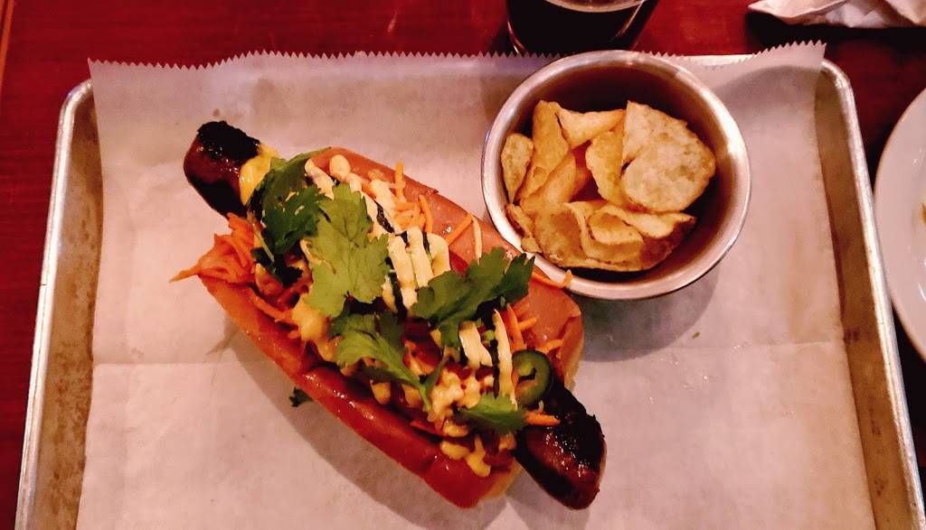 Destination Dogs | restaurant | 101 Paterson St, New Brunswick, NJ 08901, USA | 7329931016 OR +1 732-993-1016