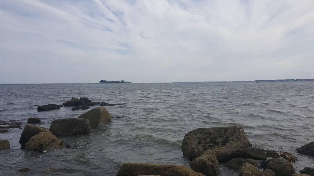 Goodies Restaurant | meal takeaway | 635 Gulf St, Milford, CT 06460, USA | 2036933519 OR +1 203-693-3519