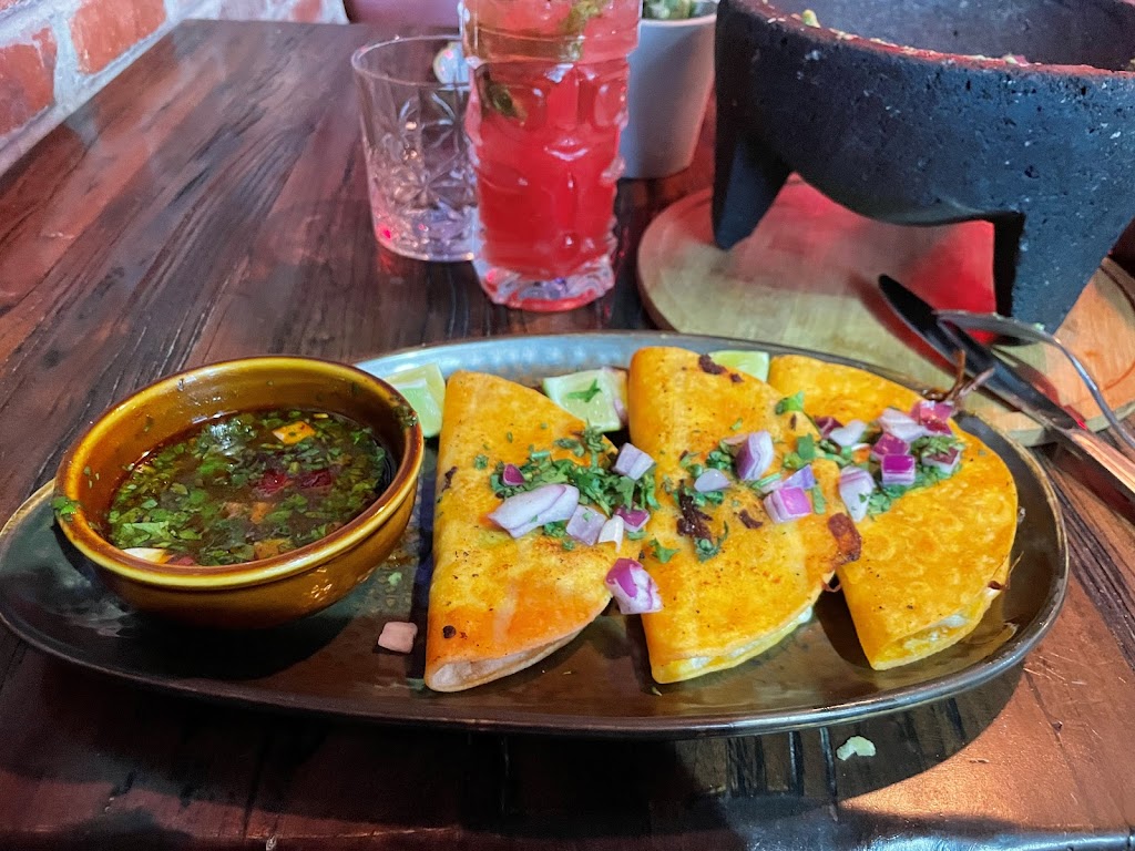 El Taquito | restaurant | 13911 SW 42nd St, Miami, FL 33175, USA | 7865023679 OR +1 786-502-3679