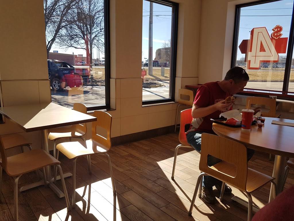 Wendys | restaurant | 1815 La Porte Rd, Waterloo, IA 50702, USA | 3192362290 OR +1 319-236-2290