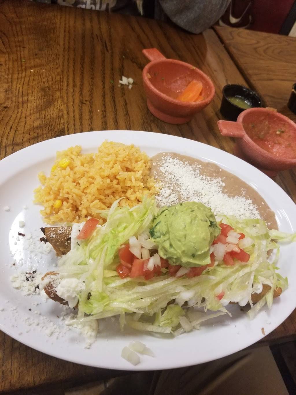 El Jeffe Mexican Taste | restaurant | 2148 E Belt Line Rd, Richardson, TX 75081, USA | 9729822382 OR +1 972-982-2382