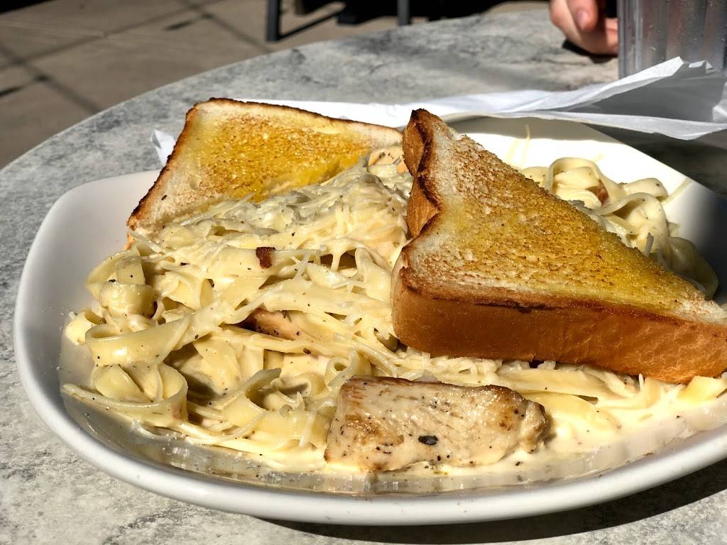 Johnny Bs Grillhouse | restaurant | 2504 Somerset Center Dr, Winston-Salem, NC 27103, USA | 3362936009 OR +1 336-293-6009