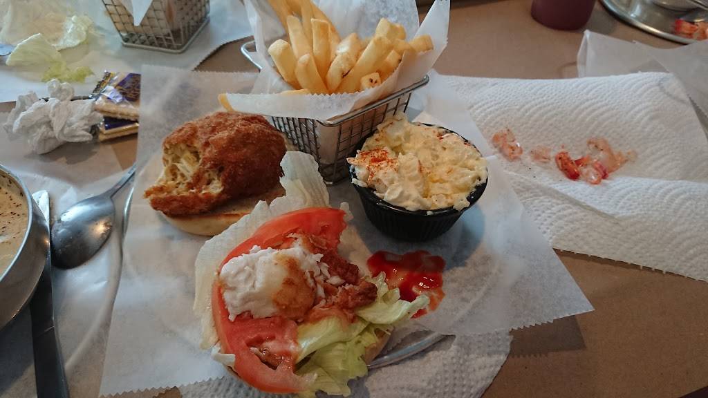 Beaches Seafood Market & Restaurant | restaurant | 18226 Coastal Hwy, Lewes, DE 19958, USA | 3026449329 OR +1 302-644-9329