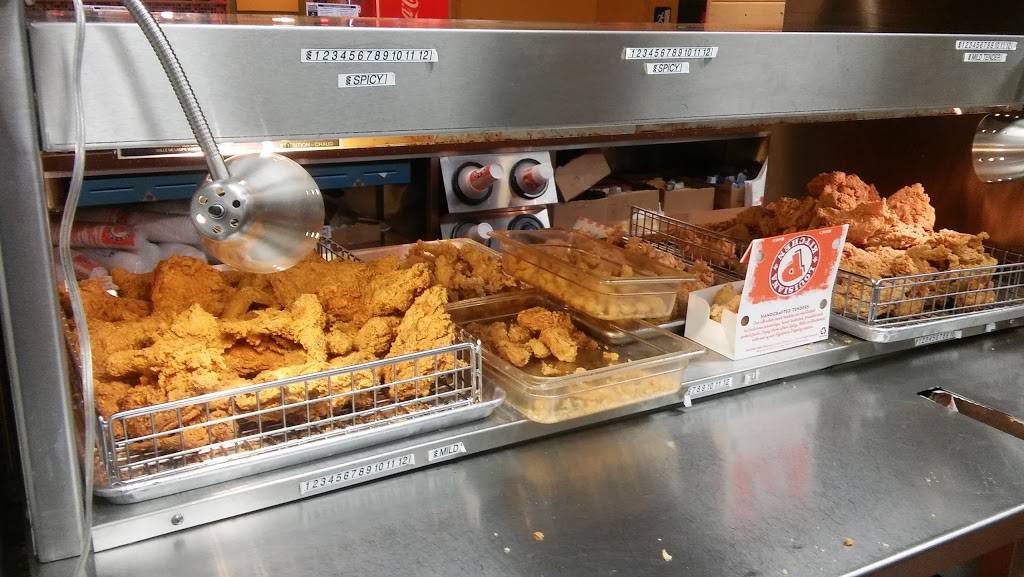 Popeyes Louisiana Kitchen | restaurant | Popeyes Louisiana Kitchen, 164 Main St, Binghamton, NY 13905, USA | 6072177233 OR +1 607-217-7233