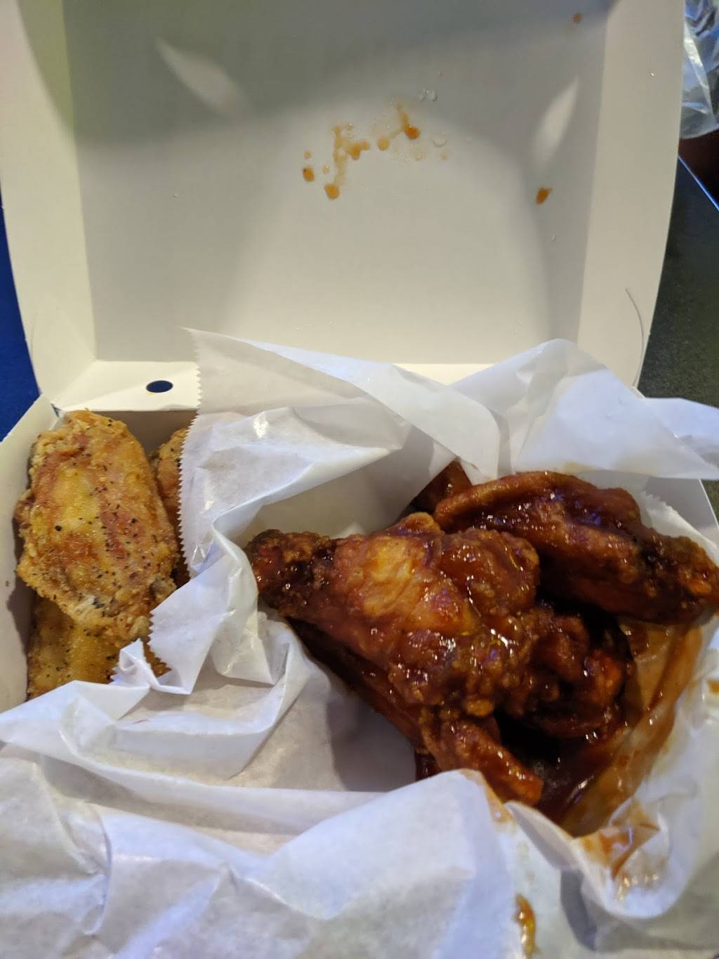 Wings Over Rochester | restaurant | 2973 W Henrietta Rd, Rochester, NY 14623, USA | 5852729464 OR +1 585-272-9464