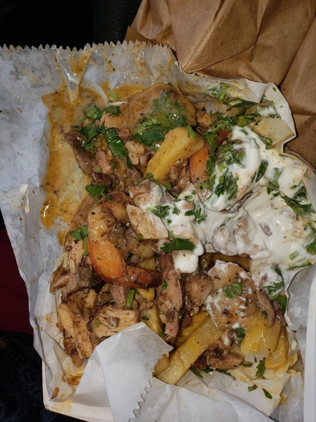 Taylormade Que | restaurant | 6717 S Halsted St, Chicago, IL 60621, USA | 8722443616 OR +1 872-244-3616