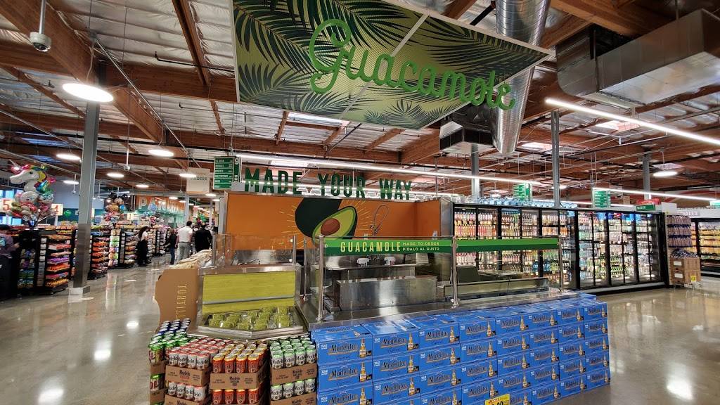 Vallarta Supermarkets | bakery | 1467 Country Club Dr, Madera, CA 93638, USA | 5596645711 OR +1 559-664-5711