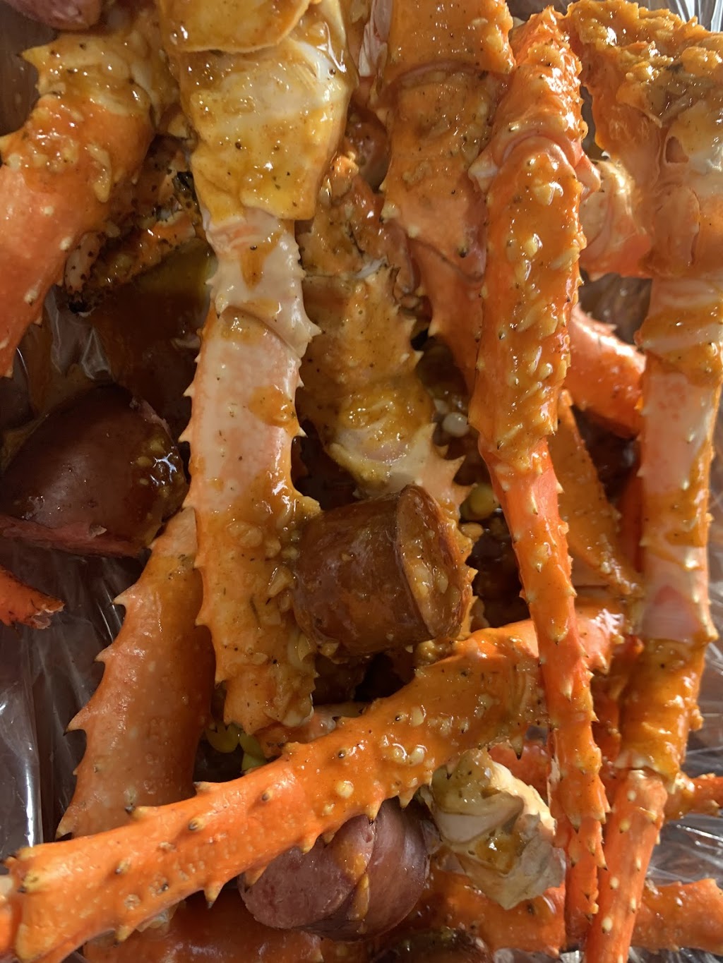 Mr. Crab’s Restaurant | restaurant | 9335 Center Lake Dr, Charlotte, NC 28216, USA | 9802074656 OR +1 980-207-4656