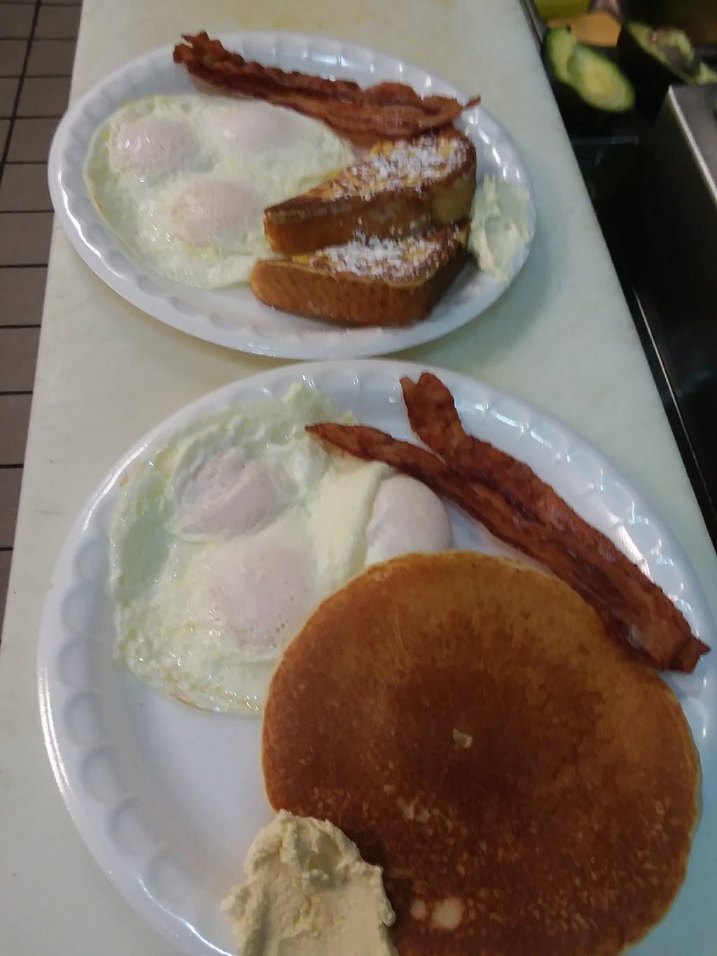 Burger Factory | meal delivery | 5802 Santa Monica Blvd, Los Angeles, CA 90038, USA | 3234614015 OR +1 323-461-4015