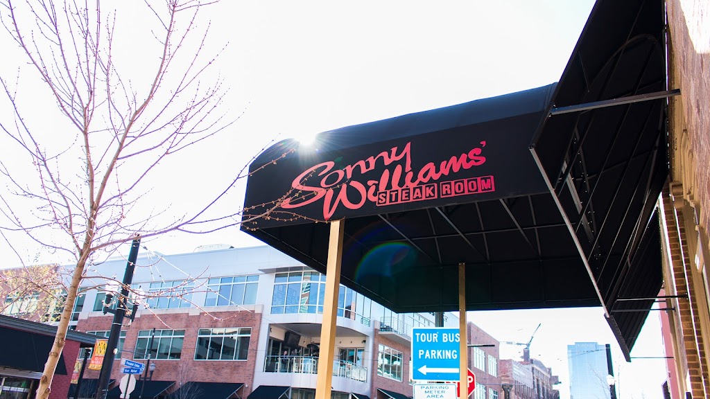 Sonny Williams Steak Room | restaurant | 500 President Clinton Ave #1, Little Rock, AR 72201, USA | 5013242999 OR +1 501-324-2999