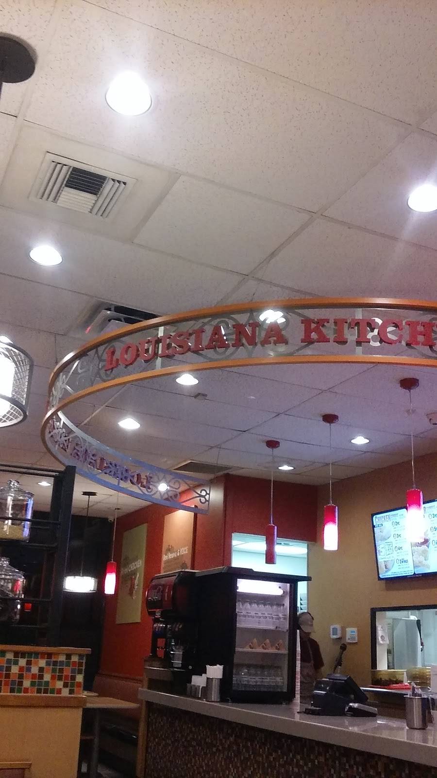 Popeyes Louisiana Kitchen | restaurant | 100 Chester Ave, Bakersfield, CA 93301, USA | 6618618422 OR +1 661-861-8422