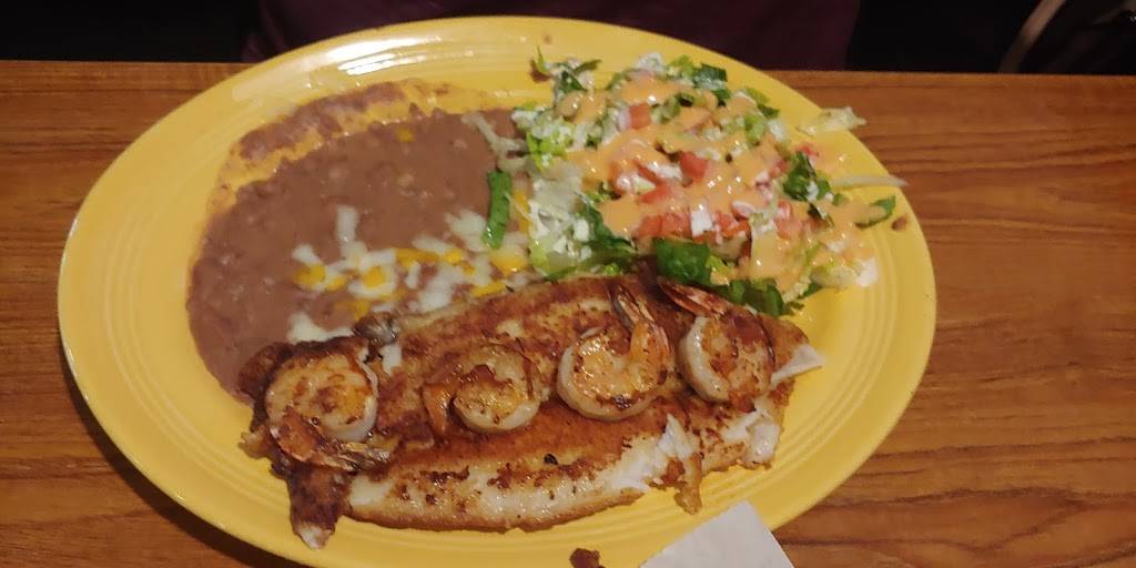 Rubens Mexican and Seafood Restauant | restaurant | 3807 Auburn St, Bakersfield, CA 93306, USA | 6618723851 OR +1 661-872-3851