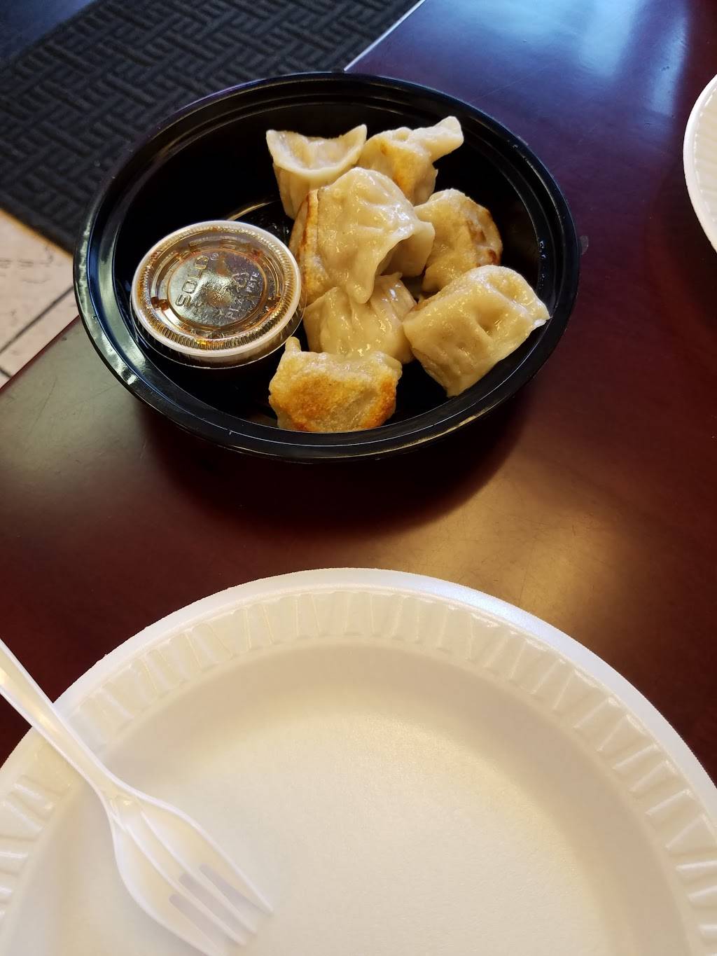 Panda Cafe | restaurant | 11725 Lee Hwy, Fairfax, VA 22030, USA | 7032772896 OR +1 703-277-2896