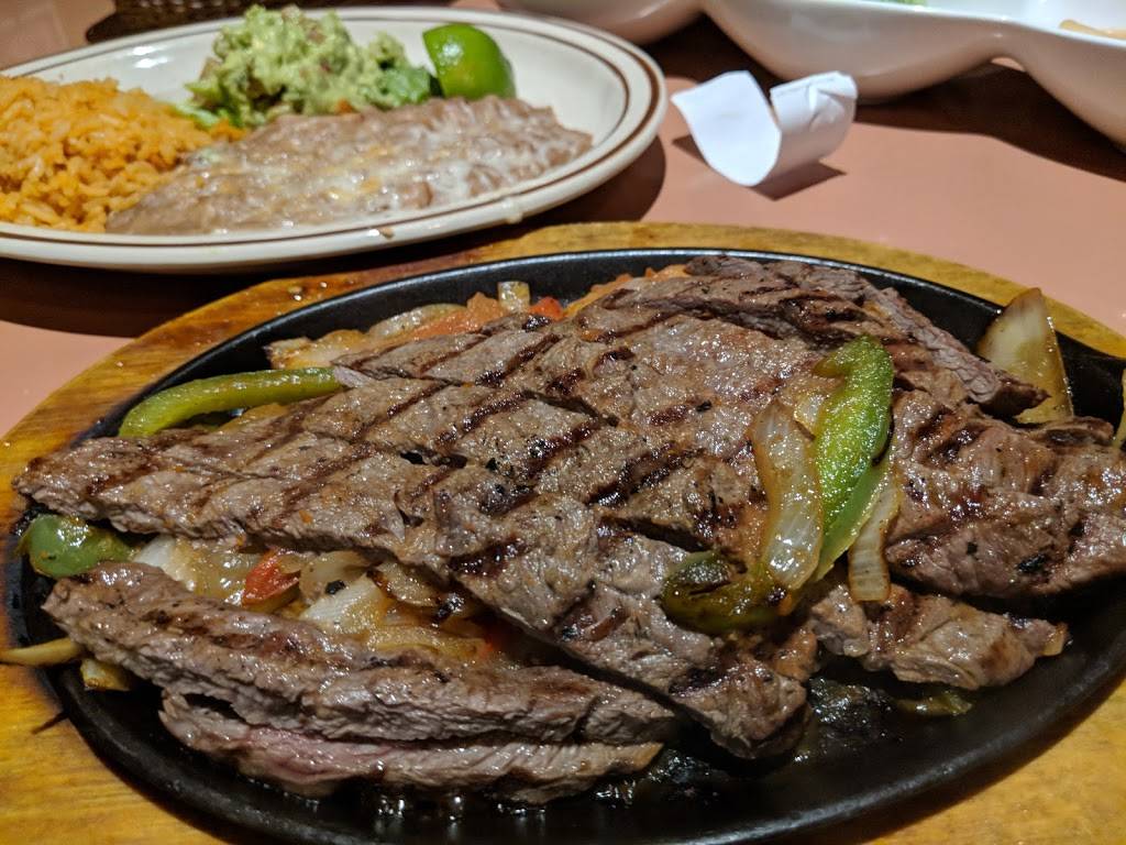 Ricardos Place | restaurant | 32082 Camino Capistrano, San Juan Capistrano, CA 92675, USA | 9494934941 OR +1 949-493-4941