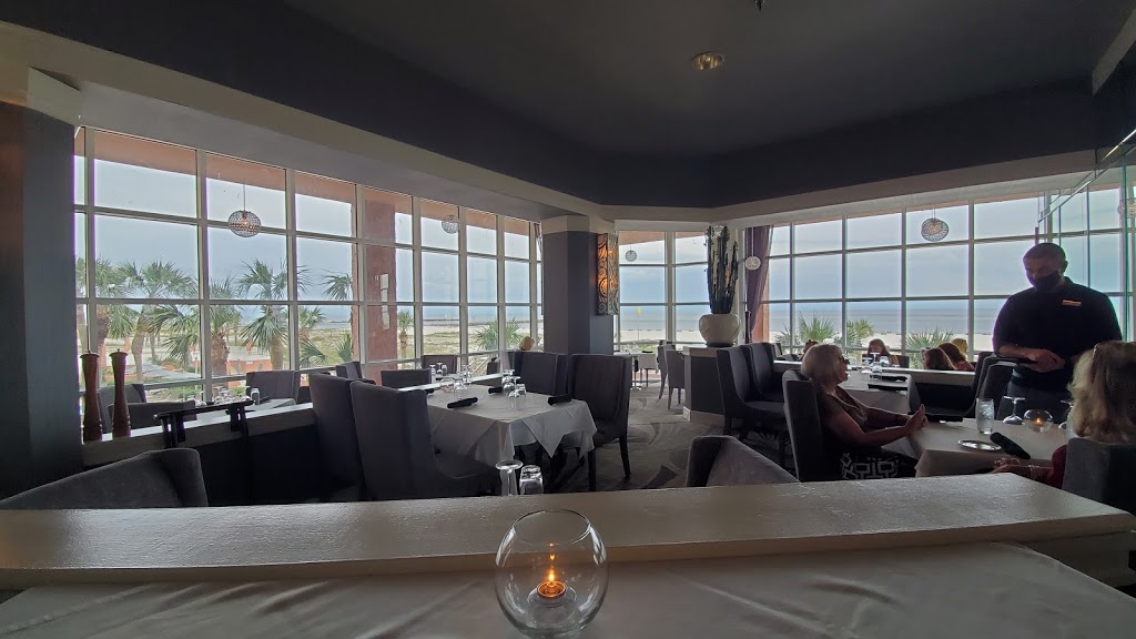 Voyagers | restaurant | 27200 Perdido Beach Blvd #3205, Orange Beach, AL 36561, USA | 2519819811 OR +1 251-981-9811