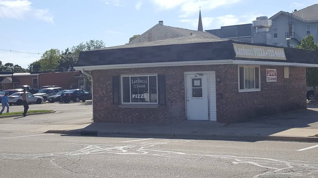 Larducci Pizzeria | meal takeaway | 20 S Washington St, Elkhorn, WI 53121, USA | 2627236668 OR +1 262-723-6668