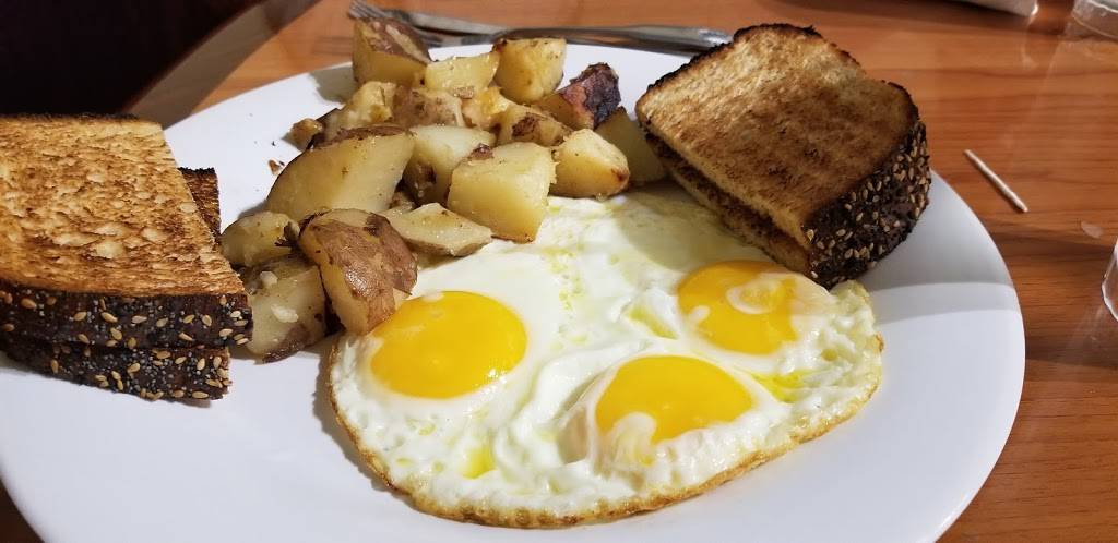 Poached | restaurant | 2355 Vanderbilt Beach Rd Suite 156, Naples, FL 34109, USA | 2395930770 OR +1 239-593-0770