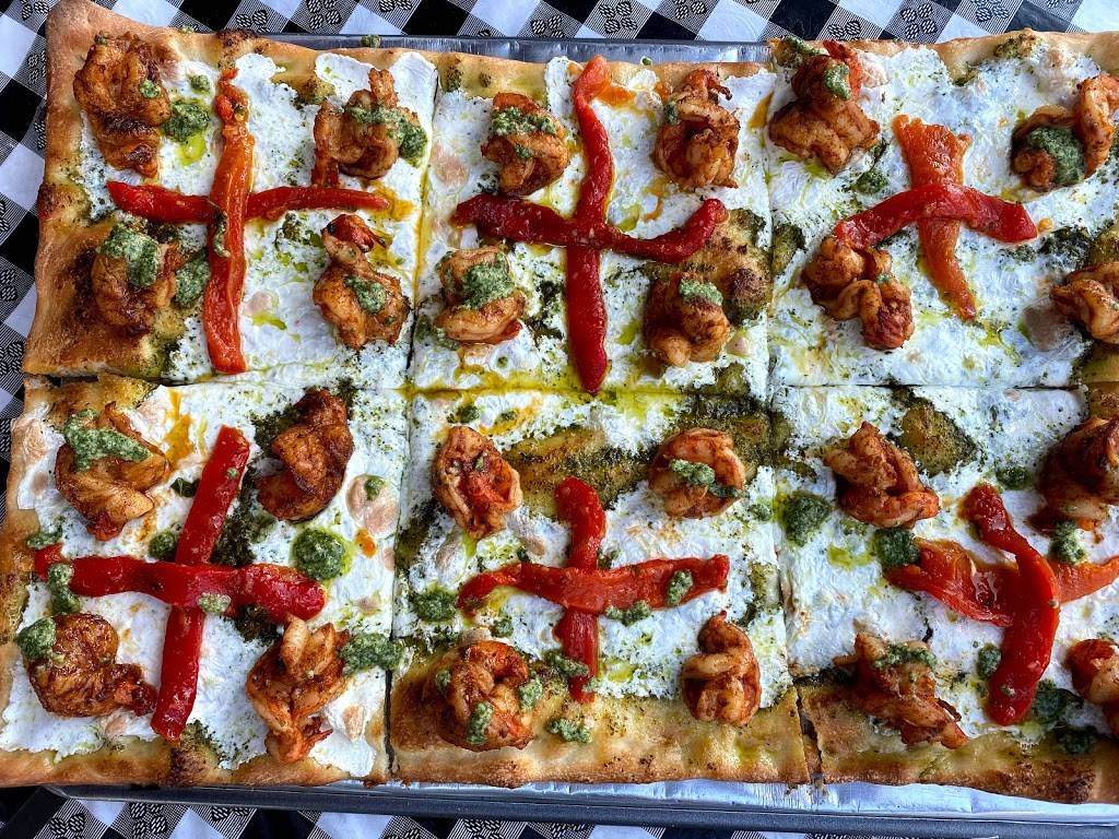 Nonnas 1977 Bell Blvd | restaurant | 39-26 Bell Blvd, Queens, NY 11361, USA | 7186311977 OR +1 718-631-1977