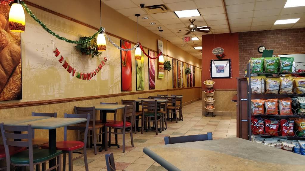 Subway | restaurant | 8750 Bayview Ave #7, Richmond Hill, ON L4B 4V9, Canada | 9057310296 OR +1 905-731-0296