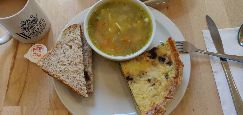 Chamberlins Lookout | restaurant | 804 Chemin Riverside, Wakefield, QC J0X 3G0, Canada | 8194592808 OR +1 819-459-2808