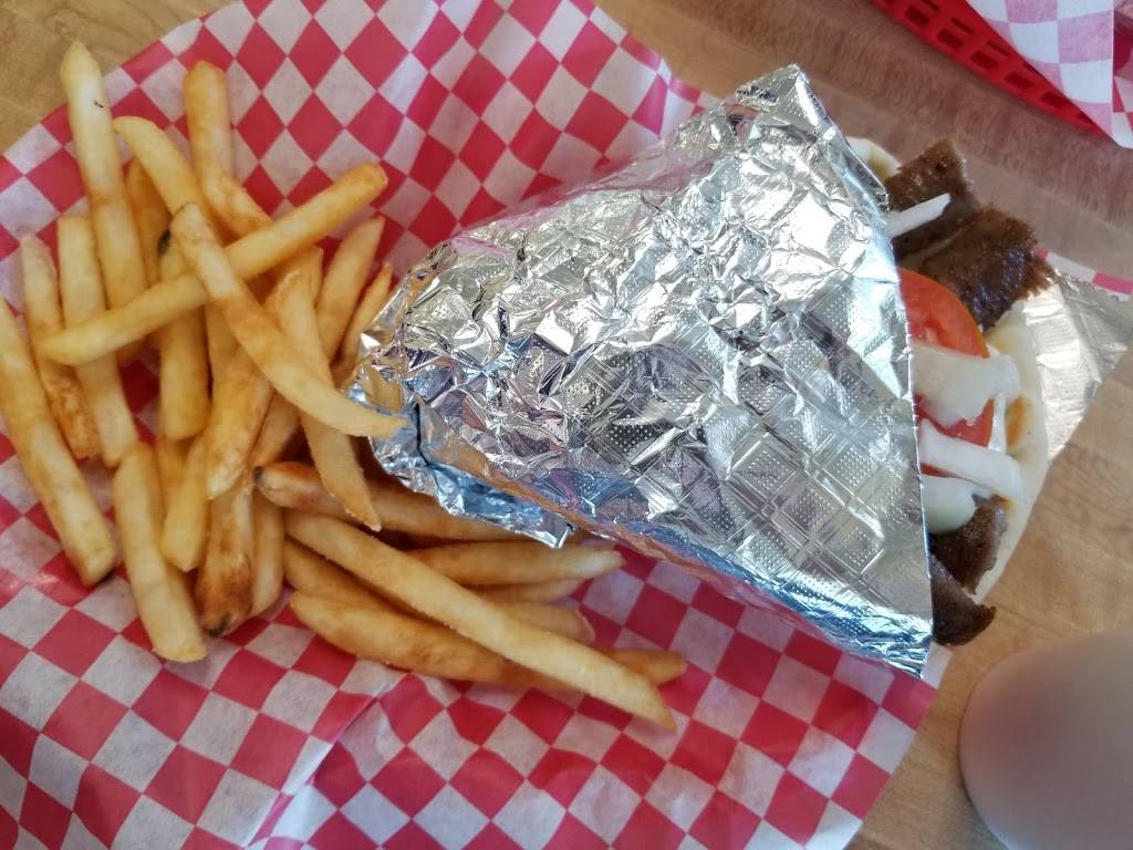 Montys Gyro & Sub | restaurant | 1208 N Eastern Ave, Moore, OK 73160, USA | 4057991440 OR +1 405-799-1440
