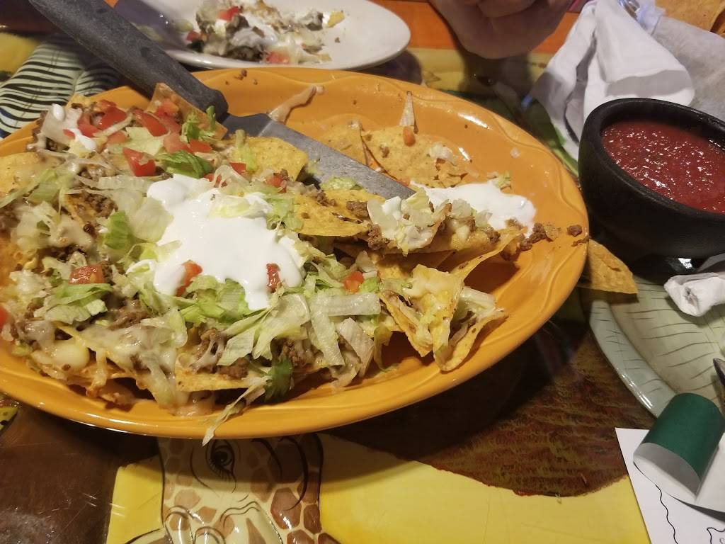 Casa Real Inc | restaurant | 21 S Washington St, Oxford, MI 48371, USA | 2489692801 OR +1 248-969-2801