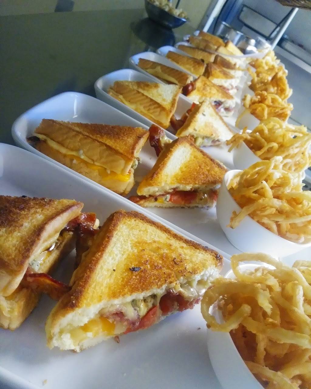 Macs Proper Pub | cafe | 693 N High St, Columbus, OH 43215, USA | 6142216227 OR +1 614-221-6227