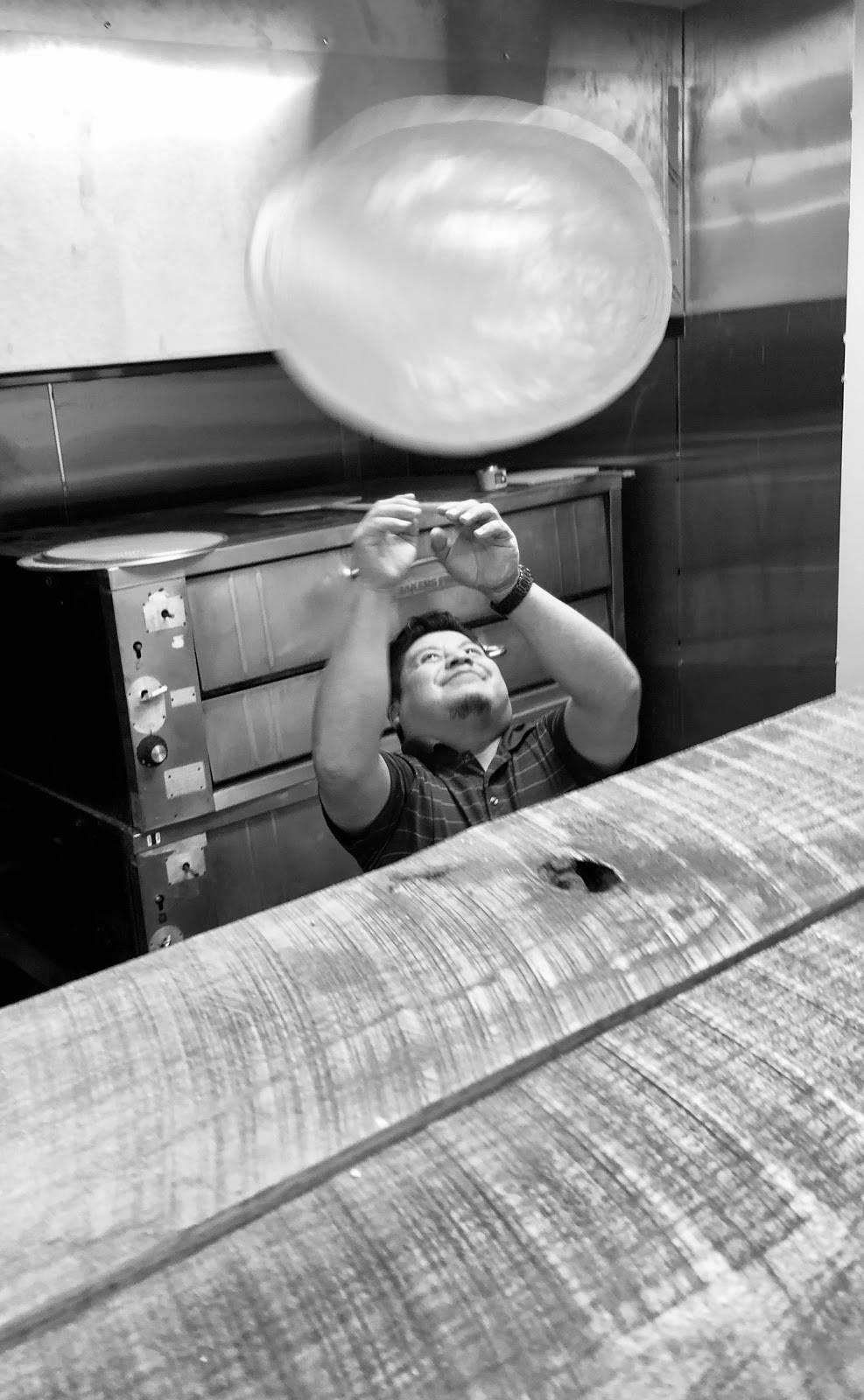 Shesleas Pizzeria | restaurant | 6453 Albemarle Rd, Charlotte, NC 28212, USA | 9803351200 OR +1 980-335-1200