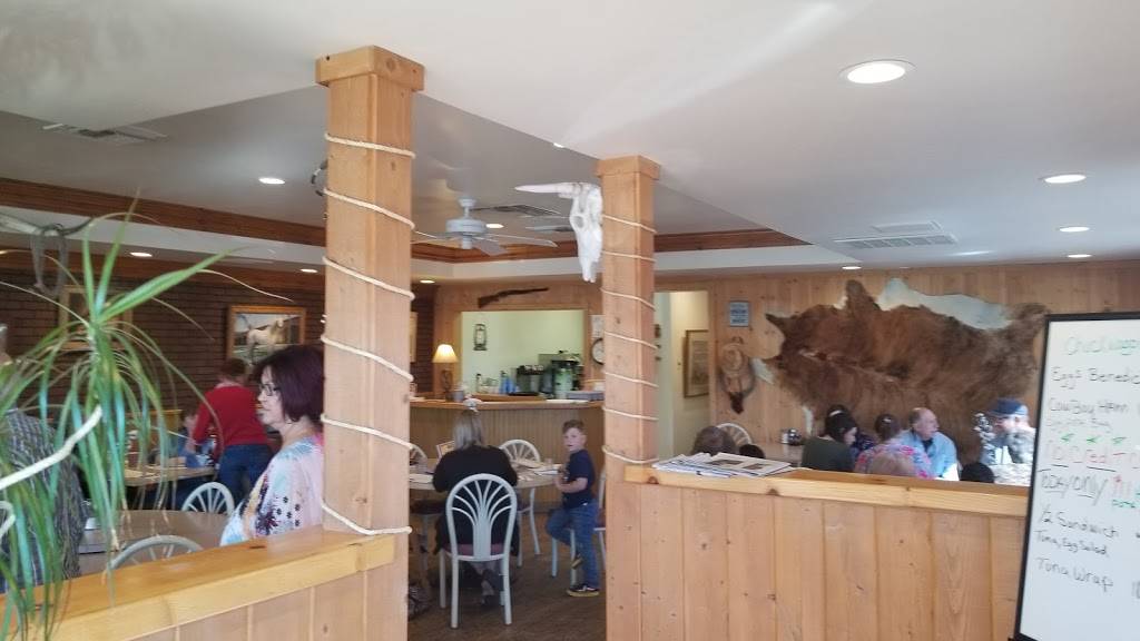 Larry & Milts Western Cafe #2 | restaurant | 56098 Twentynine Palms Highway, Yucca Valley, CA 92284, USA | 7602282011 OR +1 760-228-2011