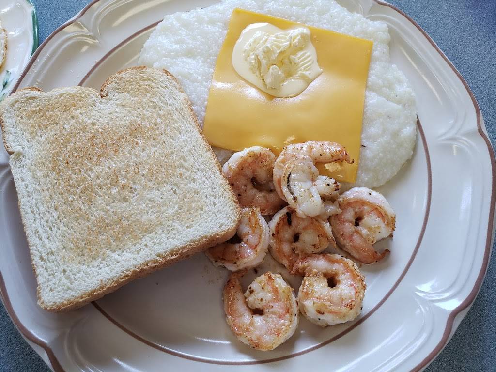 Maple Diner | restaurant | 993 Maple St, Rochester, NY 14611, USA | 5853285508 OR +1 585-328-5508