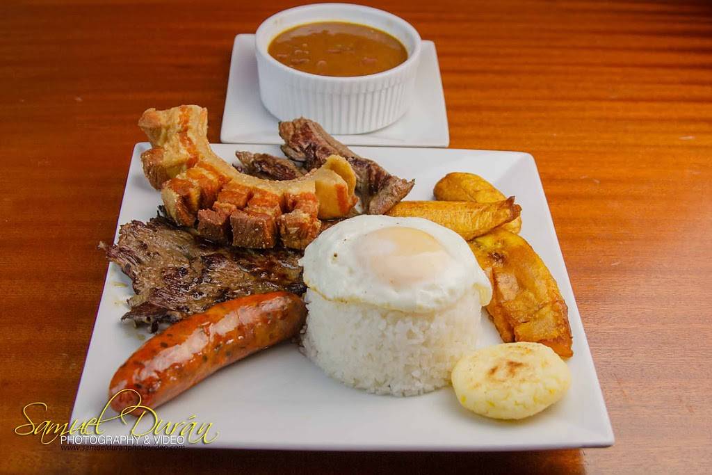 Los Roques Gourmet | cafe | 10728 NW 58th St, Doral, FL 33178, USA | 3055978333 OR +1 305-597-8333